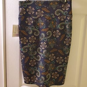 Lularoe small dark blue Cassie